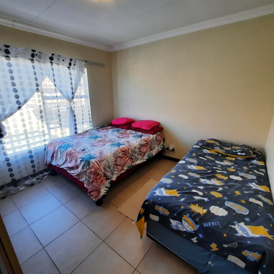 2 Bedroom Property for Sale in Pellissier Free State